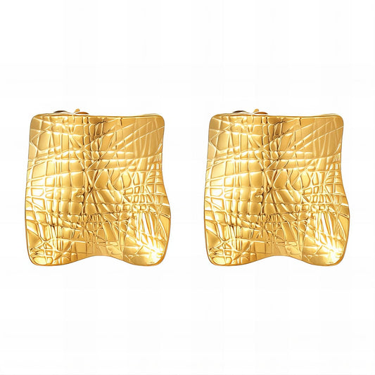 Textured Elegance Stud